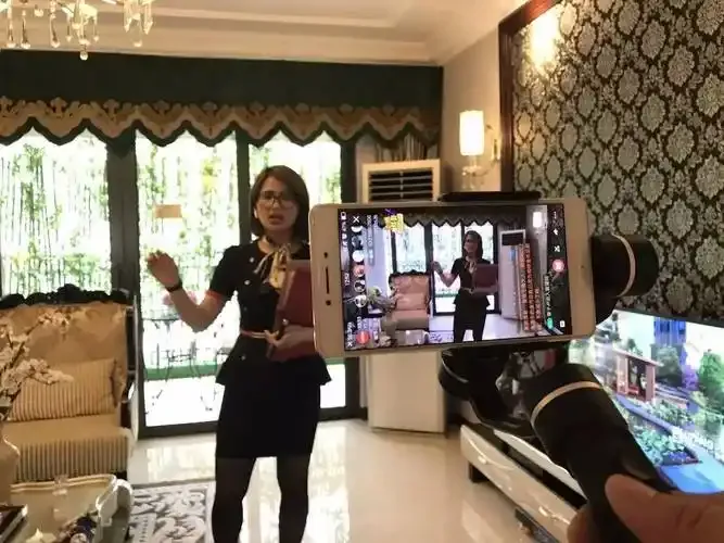 成人直播做爱用户张先生头像